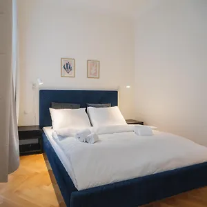 Brand Cozy Apartamento