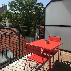 Near Schoenbrunn Apartamento