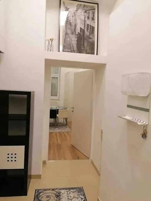 Feine Wohnung Direkt Am Yppen- Und Brunnenmarkt Viena 0*,